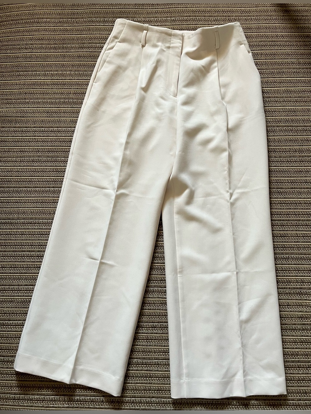 Ann Taylor Petite Wide-Leg Cream Dress Pantsr
